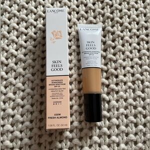 Lancome Skin Feels Good skin tint